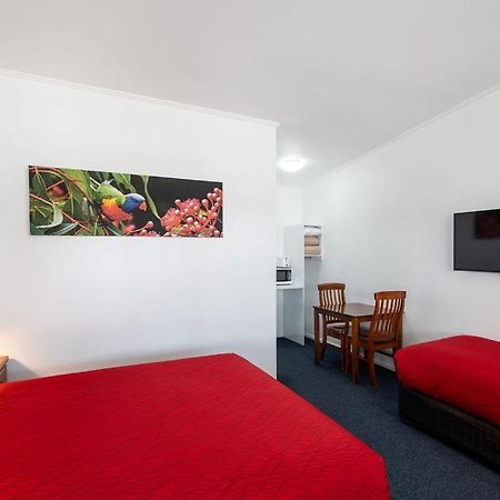 Royal Motel テンターフィールド エクステリア 写真