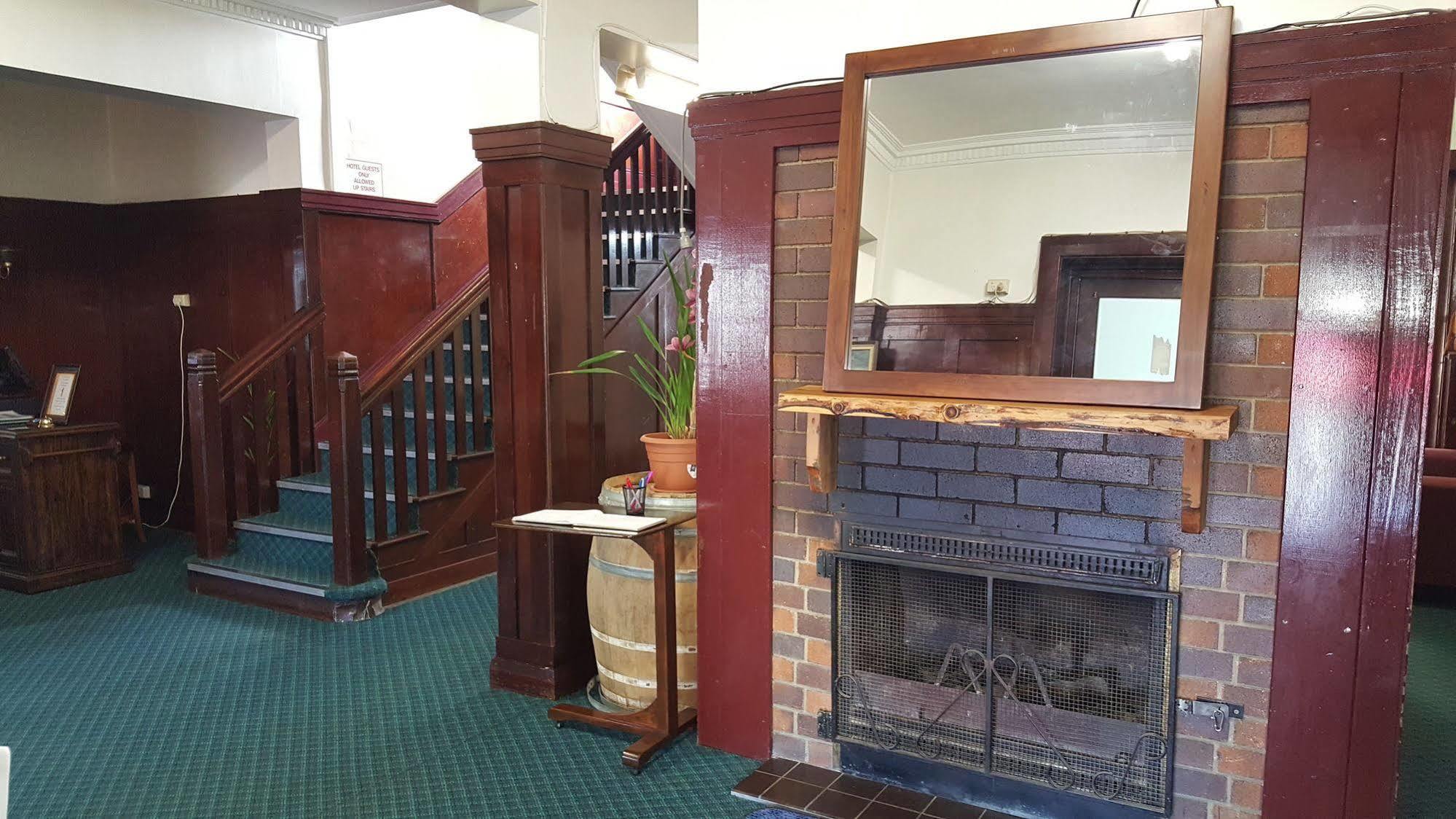 Royal Motel テンターフィールド エクステリア 写真